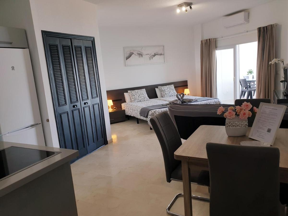 Studio Sea Sun And Beach Торемолинос Екстериор снимка