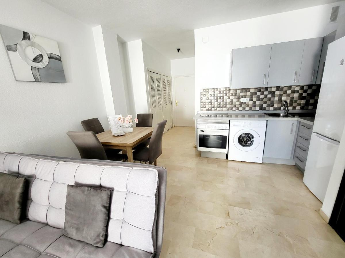 Studio Sea Sun And Beach Торемолинос Екстериор снимка